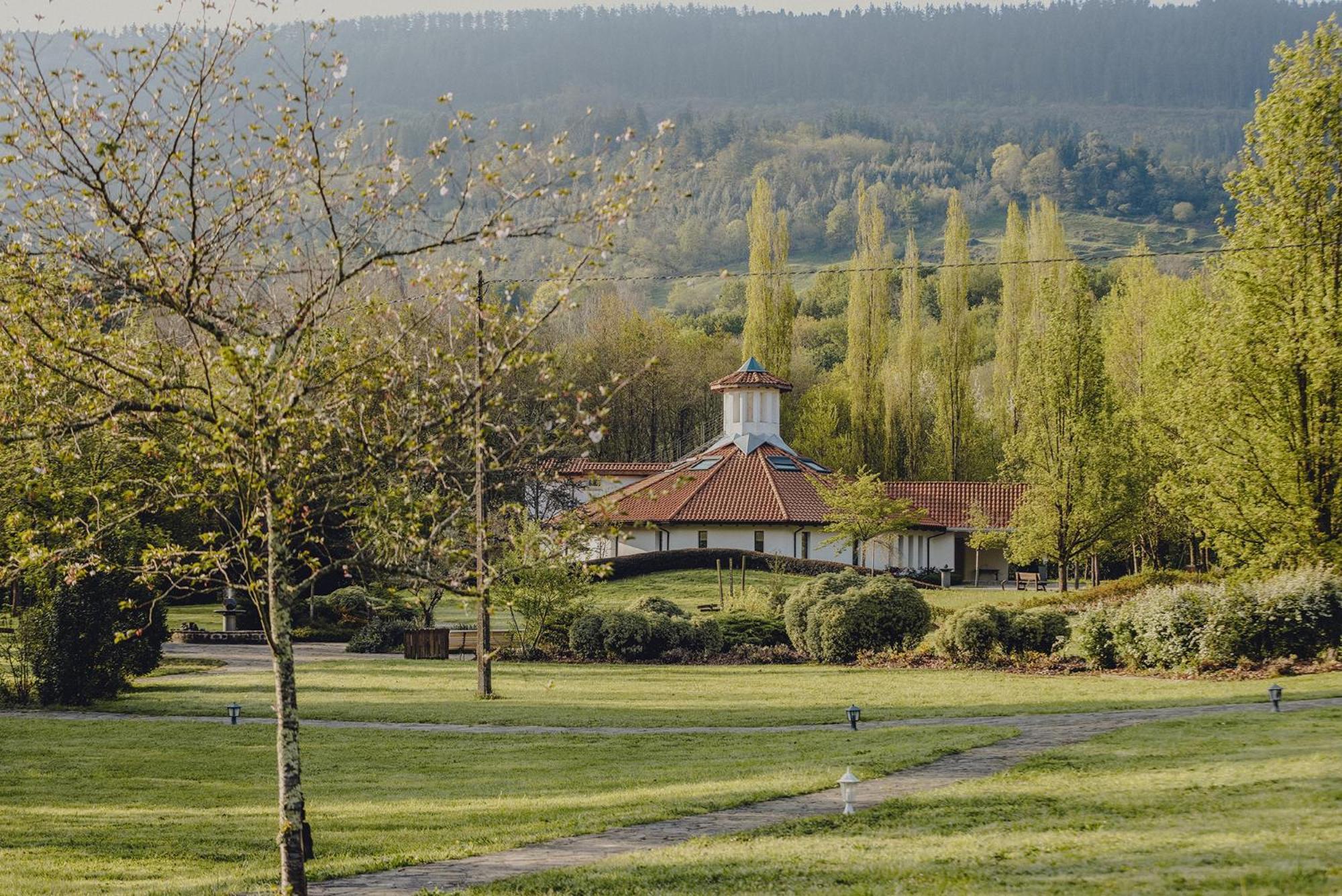 Amalurra Ecohotel & Retreat Center Laiseca エクステリア 写真